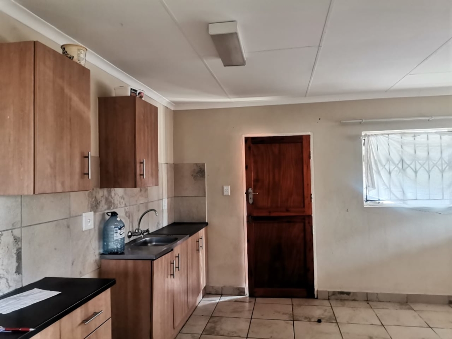 To Let 3 Bedroom Property for Rent in Freedom Park North West